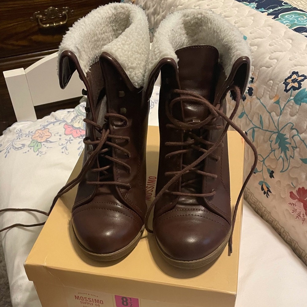 Shoes/boots
